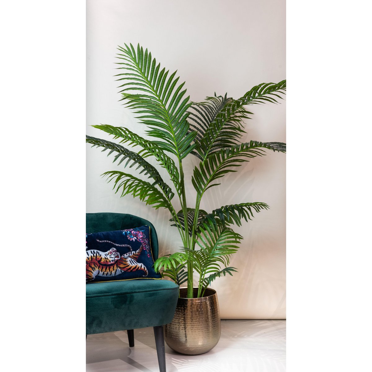 Kunstplant Howea Forsteriana 160cm – Paradijspalm met donkergroene bladeren voor woonkamer of kantoor