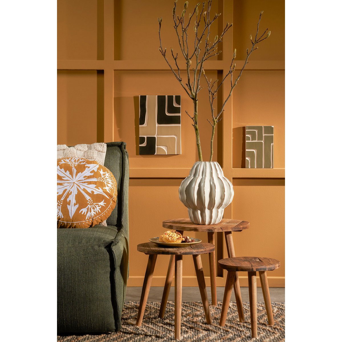 Bijzettafel Ø26 van gerecycled hout – ronde houten tafel Woonware