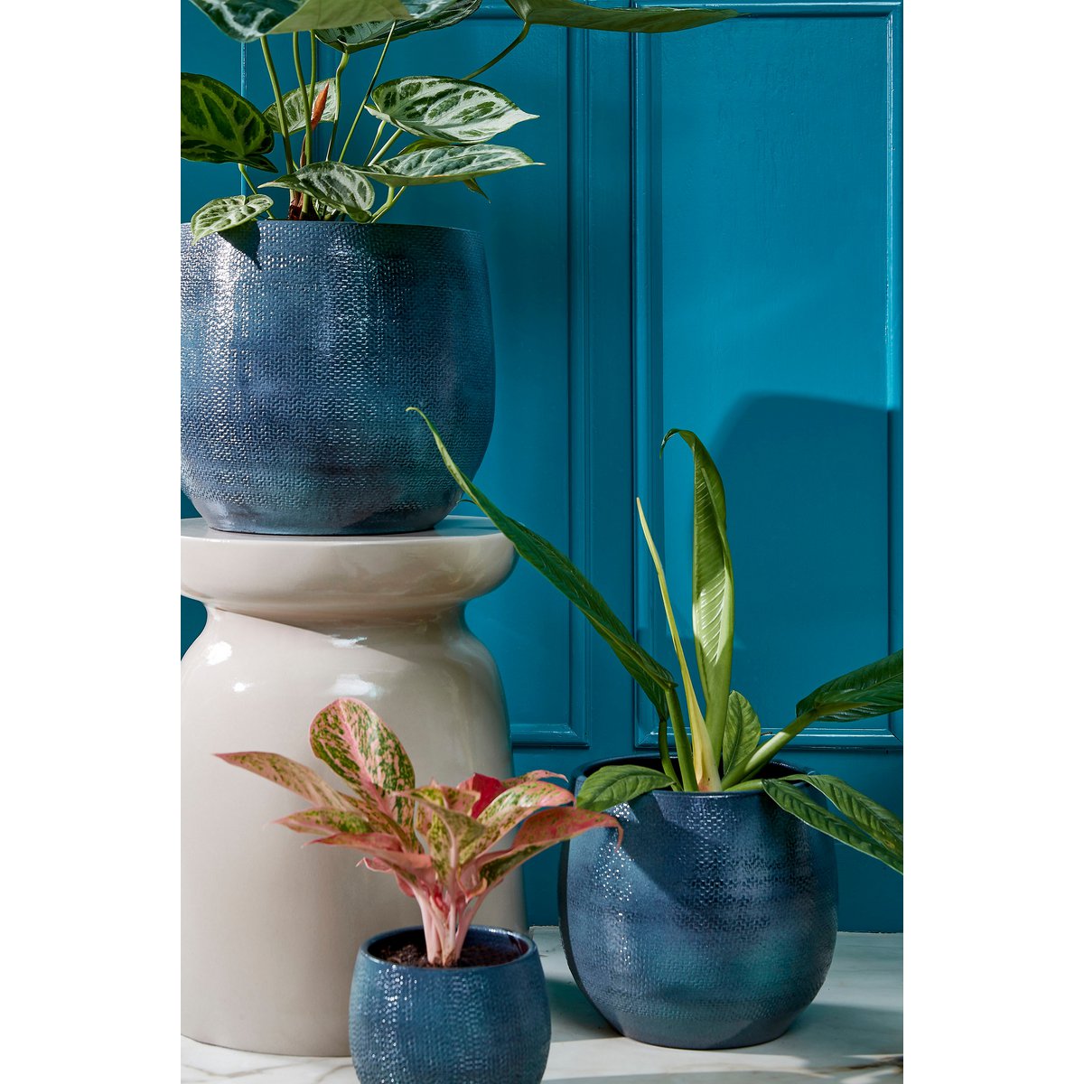 Bijzettafel Ø35 H45 Beige van cement / keramiek – modern en stevig design Woonware