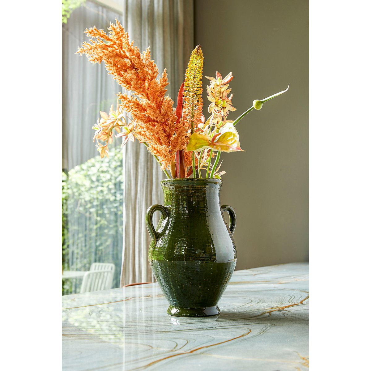 Vaas Elena groen 39 cm van keramiek – handgemaakte designvaas Woonware