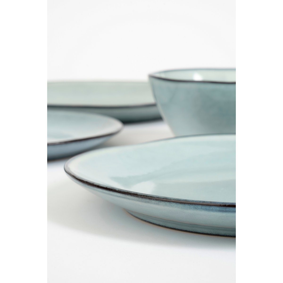 Racco serviesset 4 persoons lichtgrijs steengoed handgemaakt Woonware