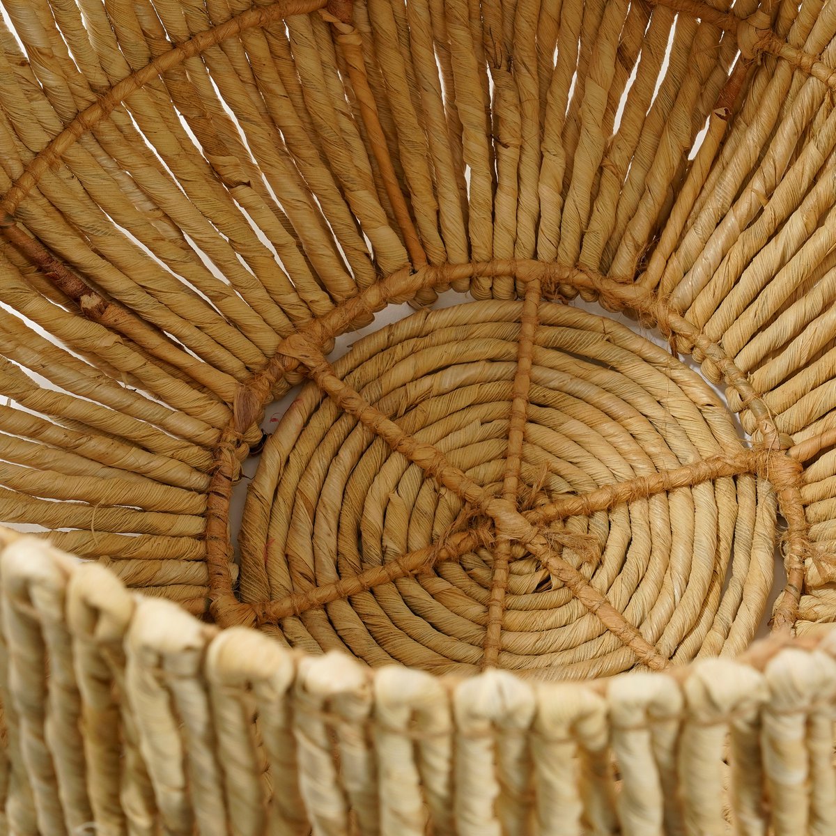 Ronda opbergmandenset natuurlijk bruin van gras en ijzer – stijlvolle manden