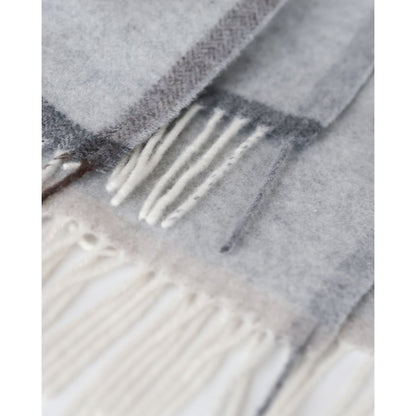 Merino kasjmier plaid Milano lichtgrijs 140x200 – luxe zachte deken | Woonware