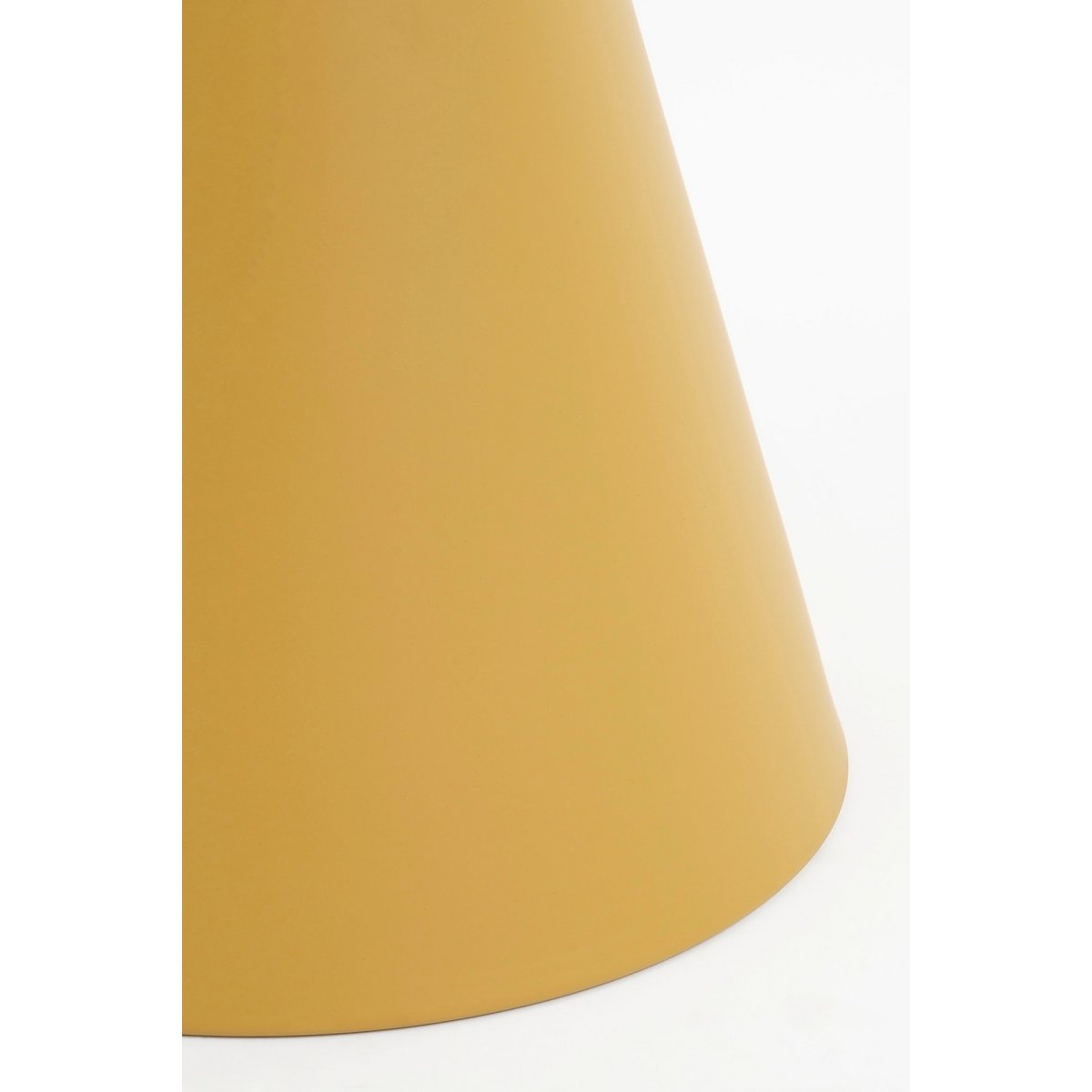 Jim bijzettafel okergeel Ø31 cm ijzer ronde tafel Woonware