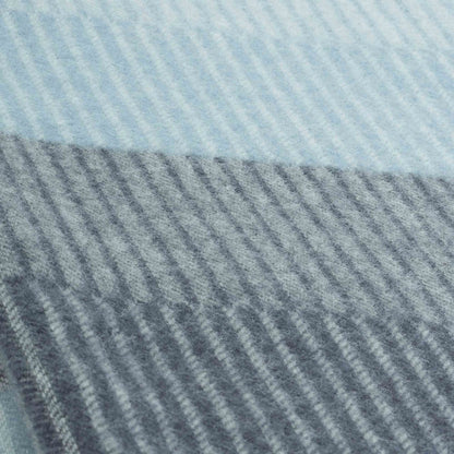 Blauw wollen deken LINEA Orion 140x200 met lijnenpatroon – Woonware