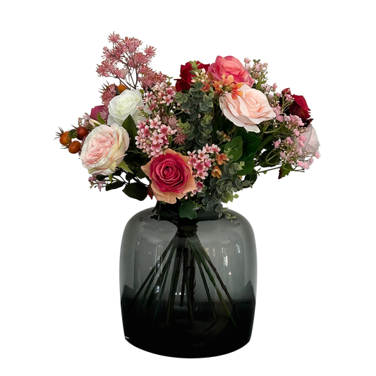 Boeket Flame Roses 45 cm – kunstbloemen van Woonware met realistische kleurrijke rozen, blad en besjes