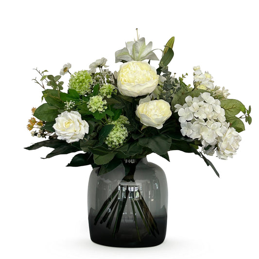 Boeket White Dream 60 cm – kunstbloemen van Woonware in witte tinten met bladtakken